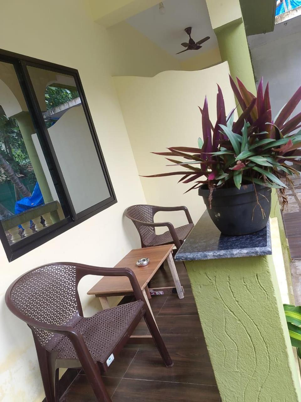 One Love Guest House Morjim Extérieur photo