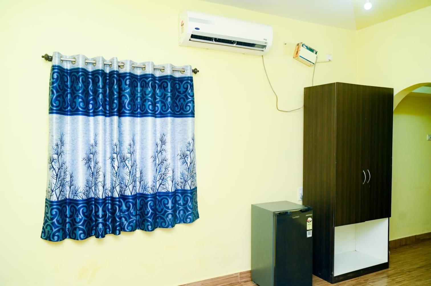 One Love Guest House Morjim Extérieur photo
