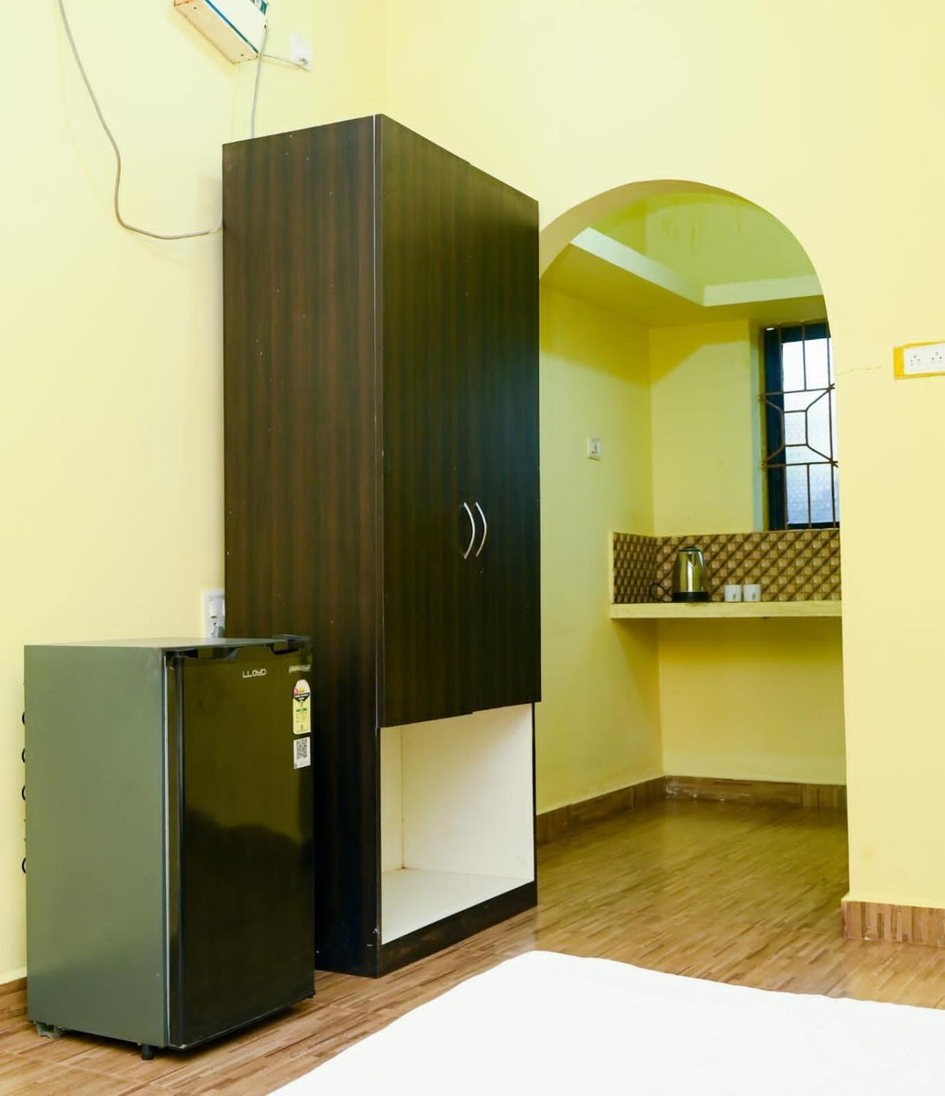 One Love Guest House Morjim Extérieur photo