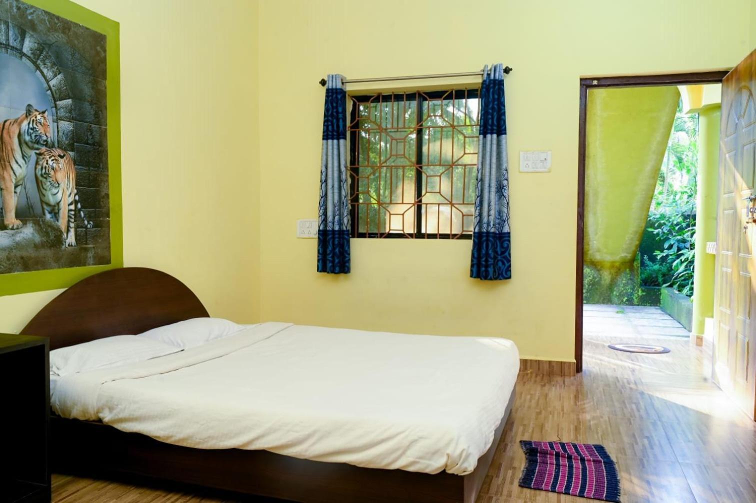 One Love Guest House Morjim Extérieur photo